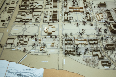 Three-dimensional plan layout.